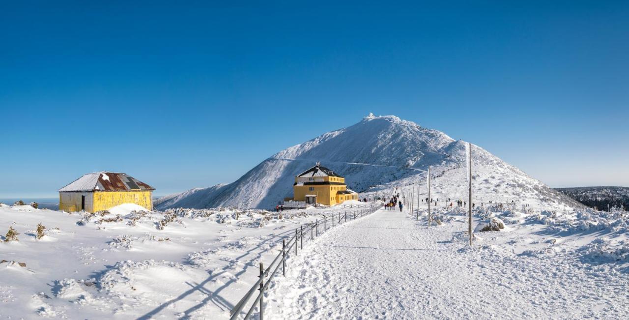 Apartament W Cieplicach Panorama イェレニャ・グーラ エクステリア 写真
